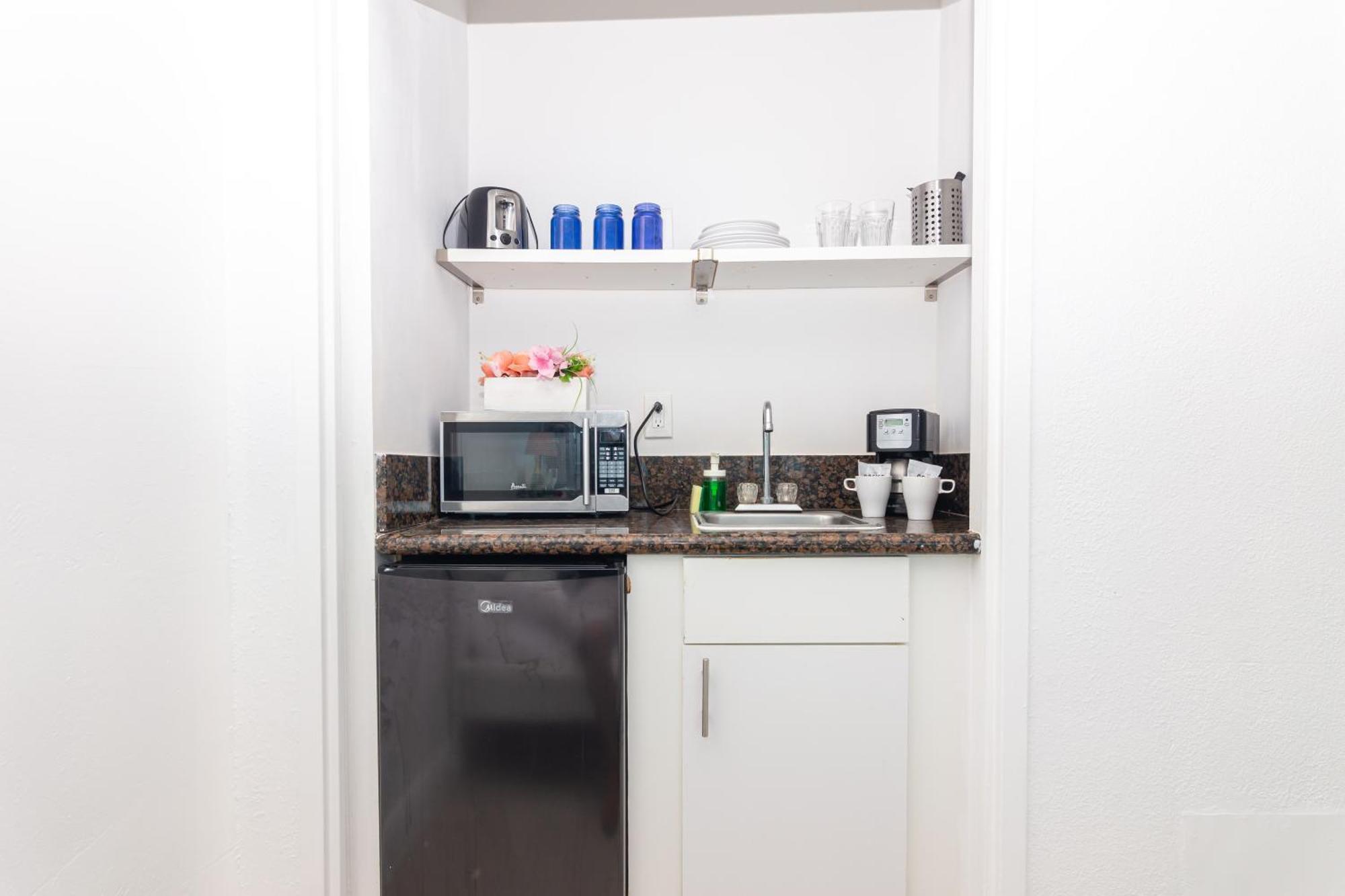 מיאמי ביץ' Girasole Rentals Suites מראה חיצוני תמונה