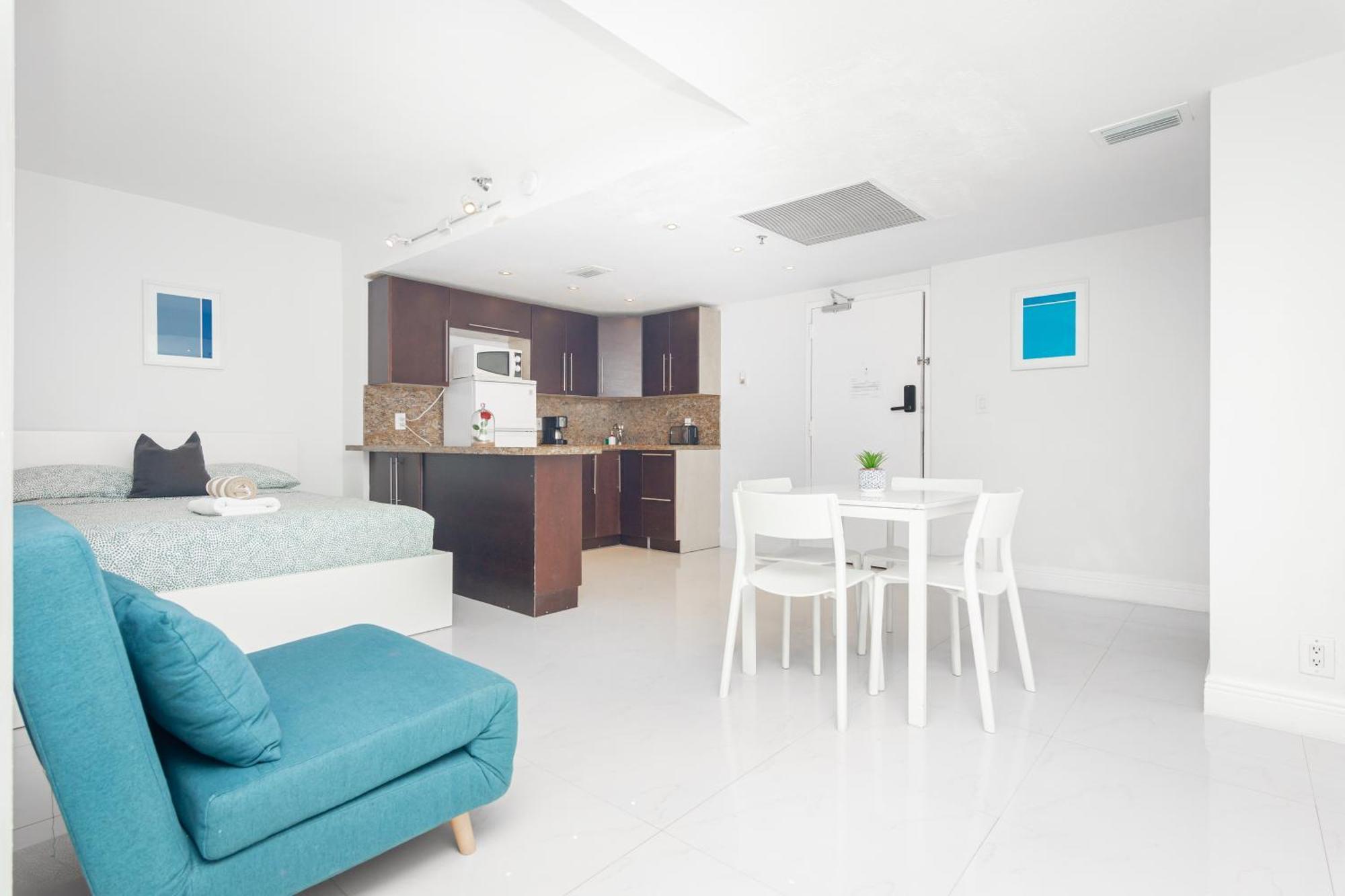 מיאמי ביץ' Girasole Rentals Suites חדר תמונה